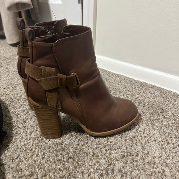 Booties - Picture 7 of 8